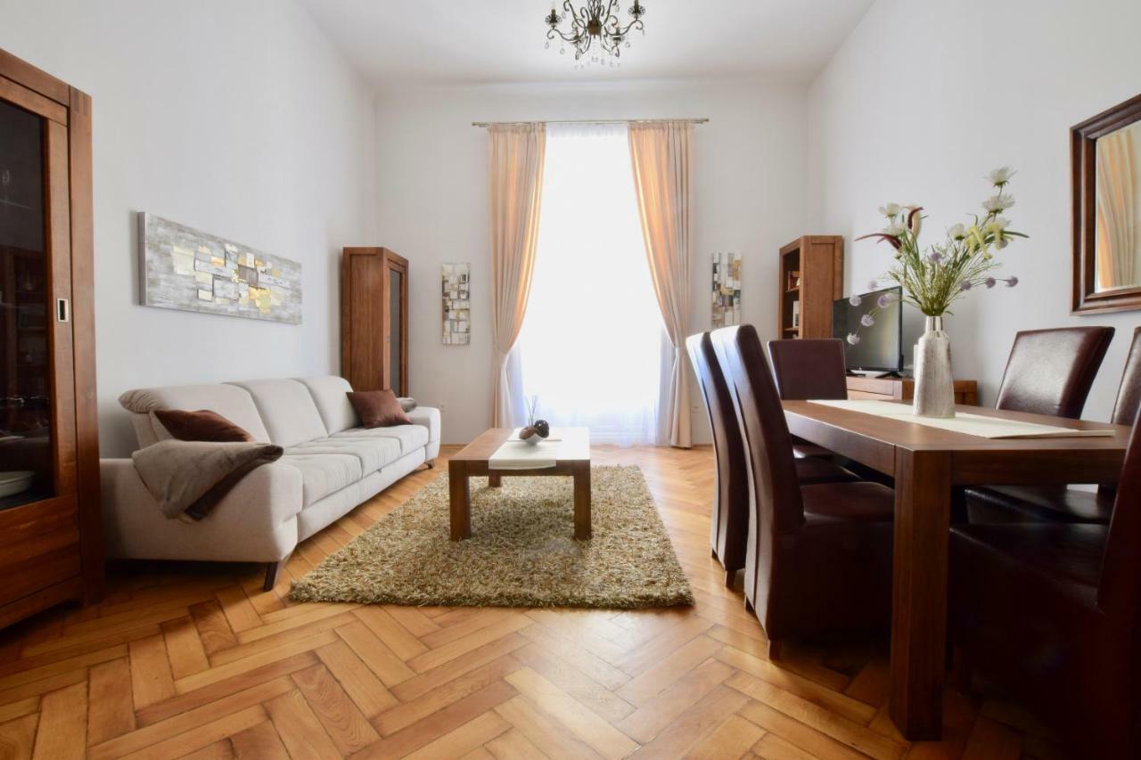 Luxury By Hi5 - Havas Street Apartament